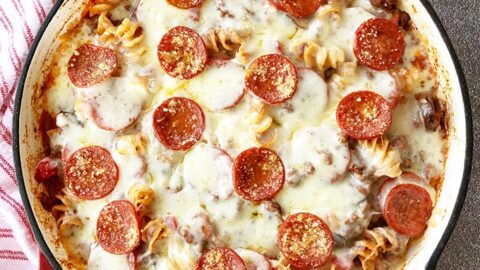 Quick and Delicious Pizza Pasta Bake - A Pretty Life In The Suburbs
