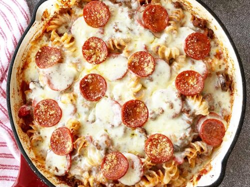 Quick and Delicious Pizza Pasta Bake - A Pretty Life In The Suburbs