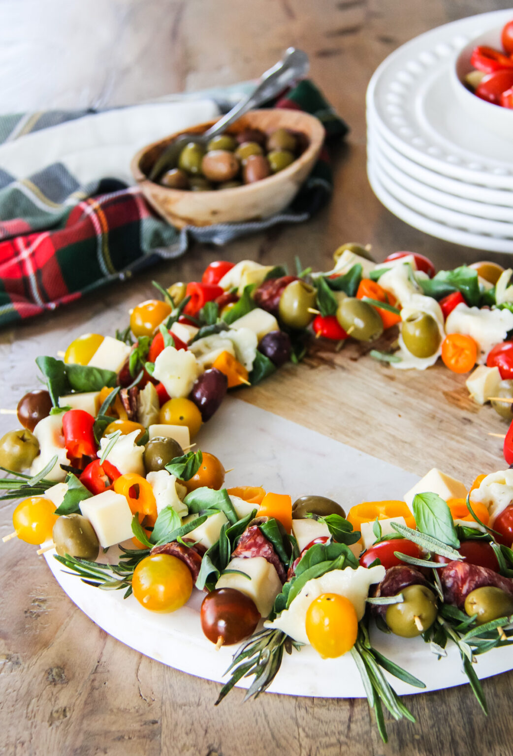 Christmas Antipasto Wreath Appetizer A Pretty Life In The Suburbs