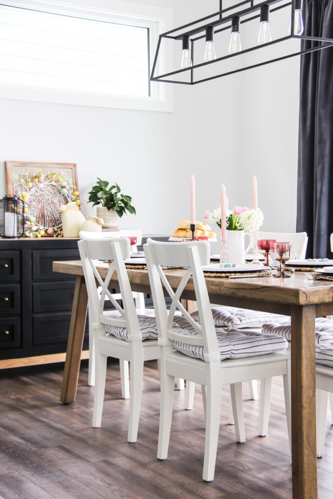 Simple and Cheerful Easter Table Decor Ideas - A Pretty Life In The Suburbs